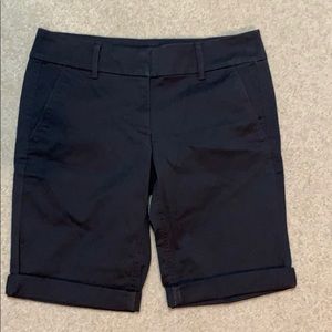 LOFT outlet Bermuda shorts. Size 2